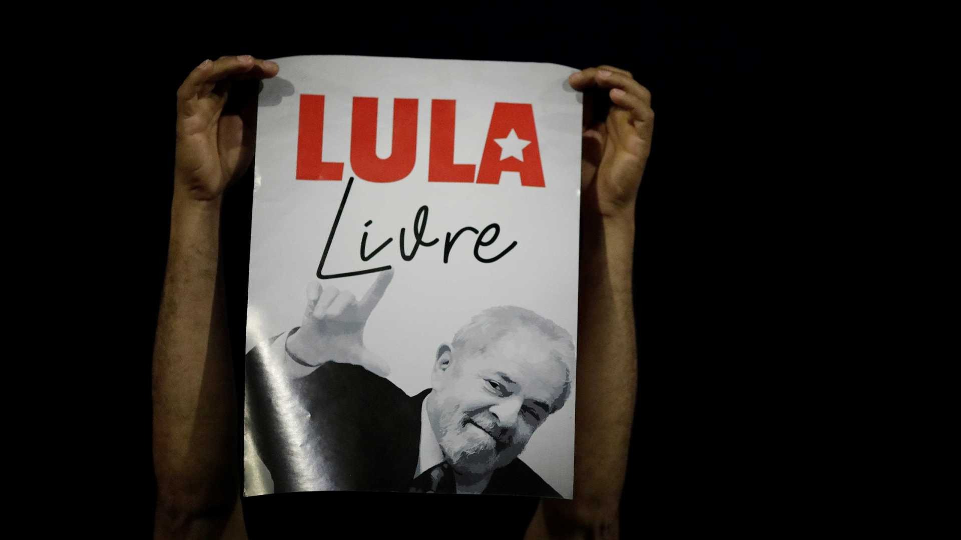 Desembargador ignora Moro e determina que Lula seja solto imediatamente Reuters / Ueslei Marcelino