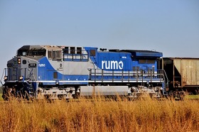 NVESTIMENTO. Terminal ferroviário em Chapadão foi ampliado, mas maior parte da malha de MS continua em condição precária - Foto: Valdenir Rezende / Correio do Estado