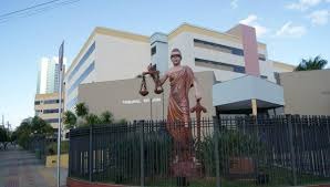 Acusado de tentar matar ex-esposa e o atual marido dela é condenado a 16 anos e 8 meses Acusado de tentar matar ex-esposa e o atual marido dela é condenado a 16 anos e 8 meses