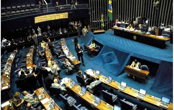 Senado aprova projeto de lei sobre proteção de dados pessoais Senado aprova projeto de lei sobre proteção de dados pessoais