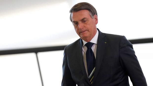Com receio, Bolsonaro silencia sobre morte de miliciano