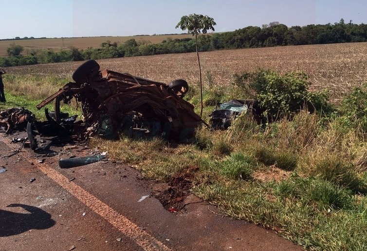 Colisão frontal na MS-157 deixa 3 mortos na tarde deste domingo