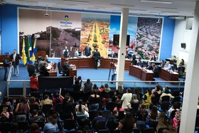 Câmara fecha semestre com 65 projetos de leis aprovados A Câmara de Dourados apresentou mais de 1,3 mil indicações e aprovou 65 projetos de lei (Foto: Divulgação)