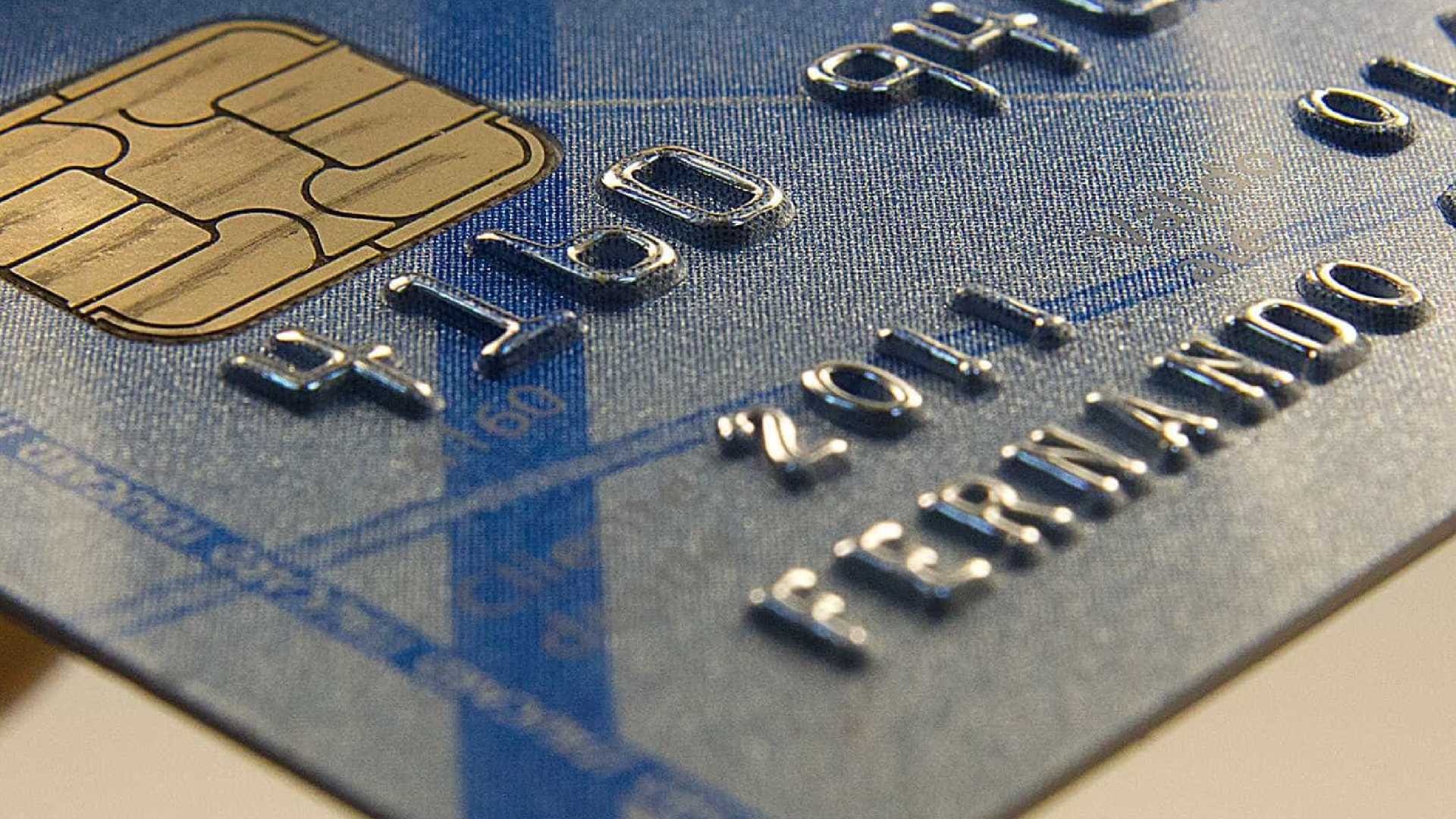 CPI dos Cartões aprova relatório final e propõe nova taxa para rotativo CPI dos Cartões aprova relatório final e propõe nova taxa para rotativo