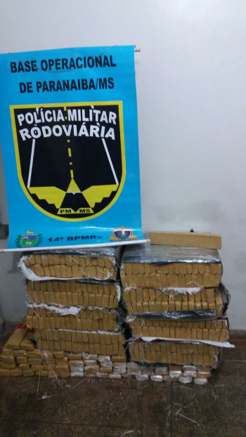 Traficante abandona carro com 319 Kg de maconha na MS-240 PRE/Divulgação