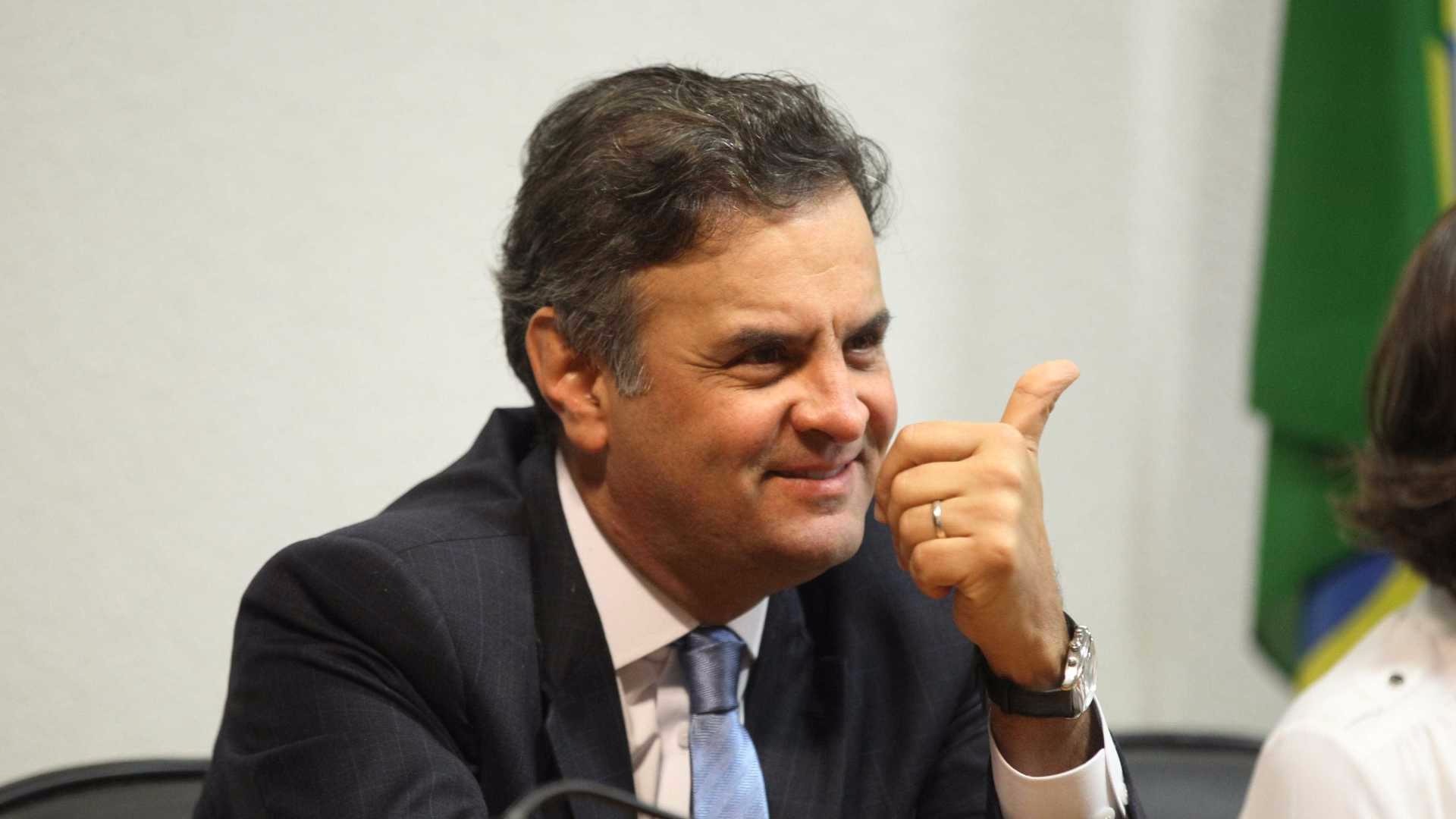 Senado cogita adiar decisão sobre afastamento de Aécio
