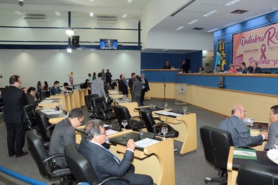 Vereadores votam três Projetos de Lei na sessão desta terça-feira