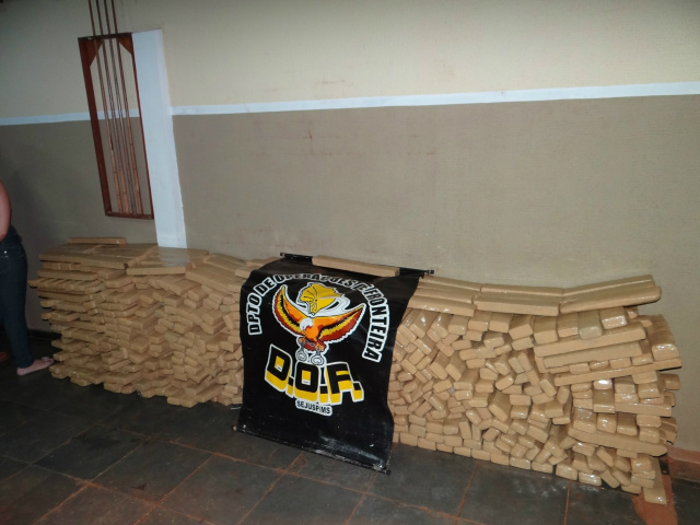 Esquema para transportar droga envolveu sete pessoas