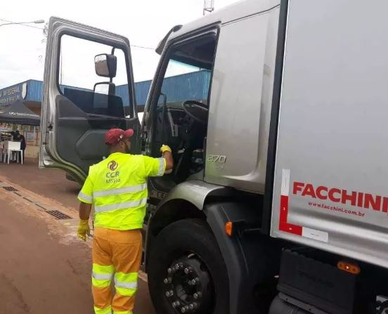 CCR MSVIa, SEST-SENAT e PRF oferecem testes de Covid 19 a caminhoneiros CCR MSVIa, SEST-SENAT e PRF oferecem testes de Covid 19 a caminhoneiros
