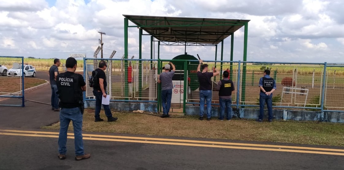 Polícia Civil investiga posto de abastecimento em aeroporto de Costa Rica Polícia Civil investiga posto de abastecimento em aeroporto de Costa Rica