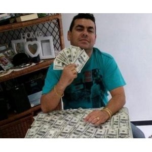 ‘Milionário do Whatsapp’ é executado com pelo menos 9 tiros na fronteira