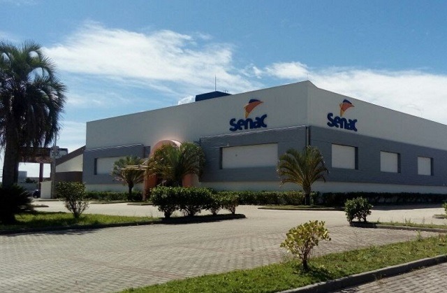 Senac abre novas turmas de aperfeiçoamento de cozinheiros e garçons