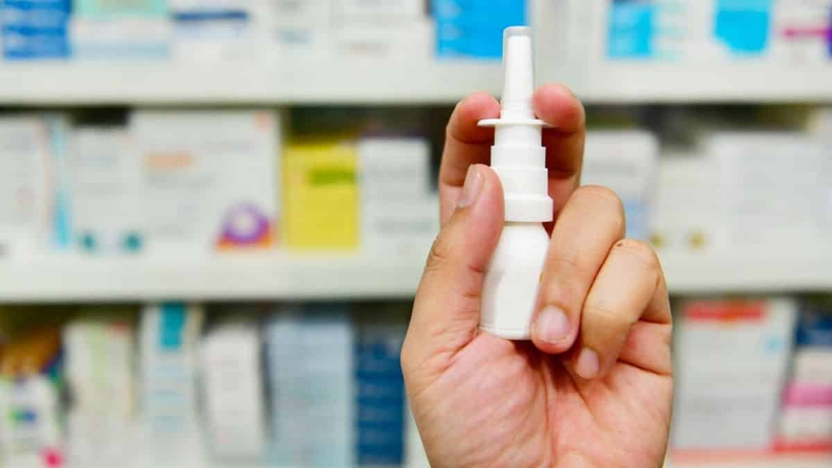USP trabalha em vacina contra covid-19 aplicada por spray nasal Divulgação