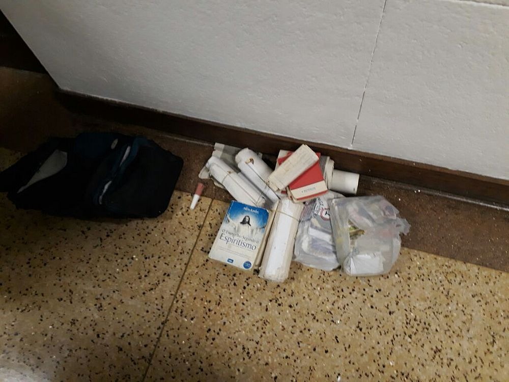 Morador do Caiobá II encontra sacola com bomba e perde três dedos Morador do Caiobá II encontra sacola com bomba e perde três dedos