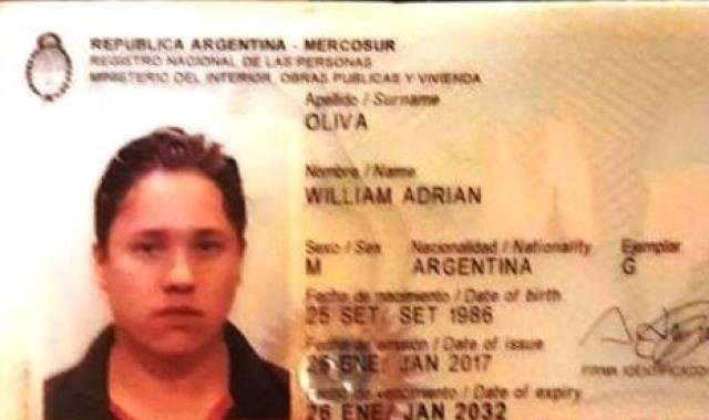 Mãe reconhece corpo de turista argentino carbonizado na fronteira Documento de identidade do turista argentino assassinado na fronteira - Foto: (Reprodução)