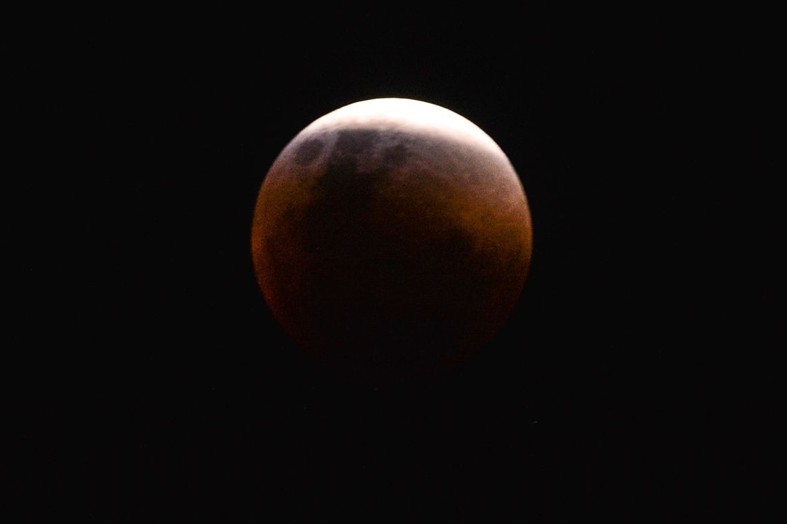 Eclipse total da Lua ocorre hoje; veja dicas para acompanhar (Agência Brasil/Marcello Casal Jr)