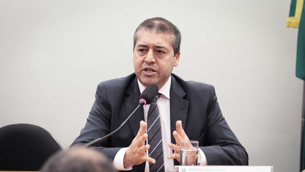 (Ministério Público)