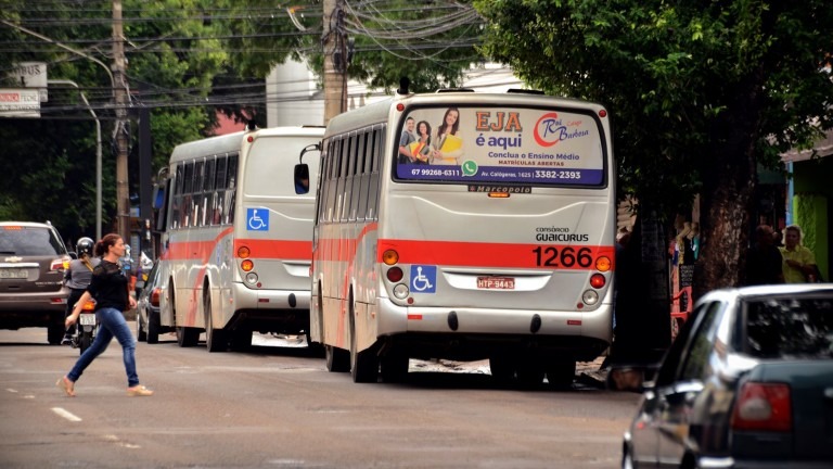 Prefeitura disponibiliza linha especial de ônibus no domingo para atender evento Prefeitura disponibiliza linha especial de ônibus no domingo para atender evento