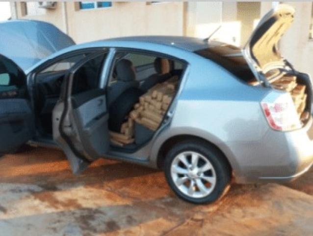 Homem de 30 é autuado em flagrante com meia tonelada de maconha Homem de 30 é autuado em flagrante com meia tonelada de maconha