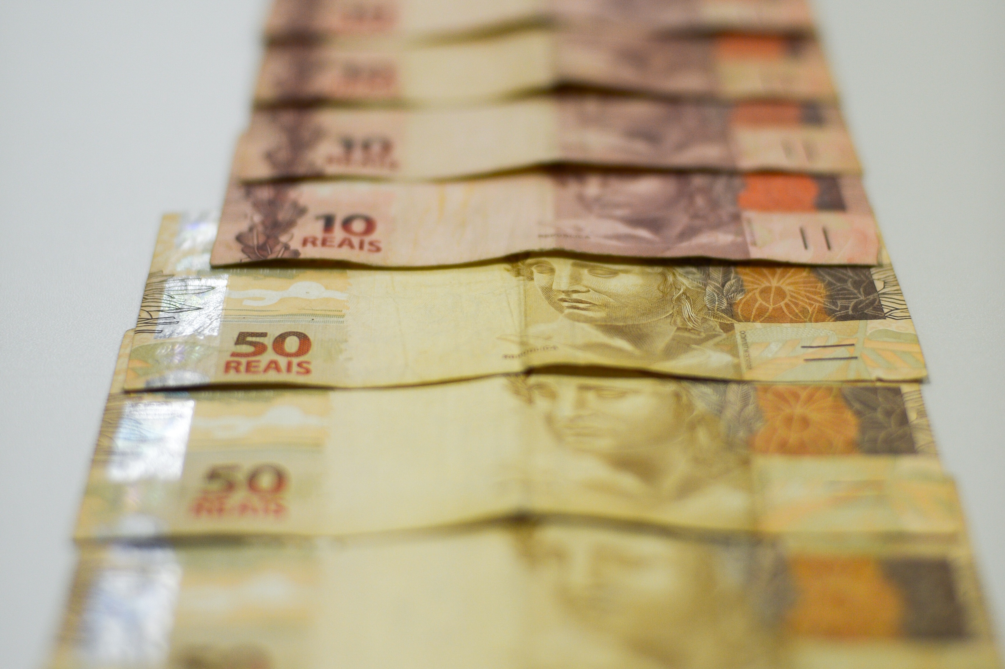 Mercado segue estimando inflação de 4,11% para esse ano e alta de 1,5% no PIB