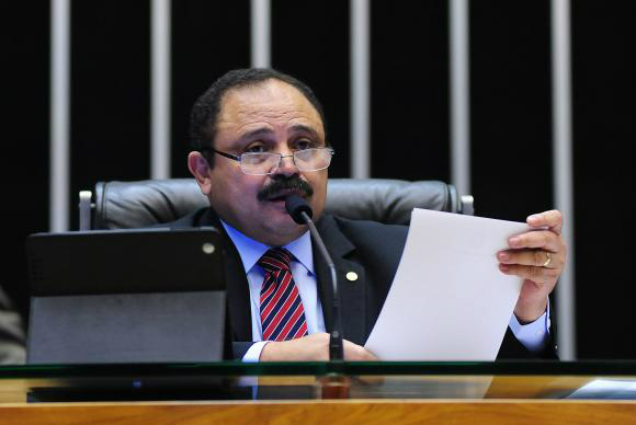 Waldir Maranhão anula votação do impeachment na Câmara Waldir Maranhão, presidente interino da Câmara dos Deputados, anula votação do processo de impeachment de Dilma Rousseff (Foto:Gustavo Lima/Câmara dos Deputados)