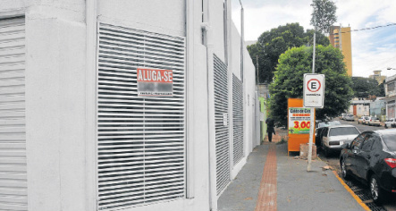 Comerciantes acabam trocando ponto comercial no centro por lojas em bairros - Foto: Valdenir Rezende/Correio do Estado