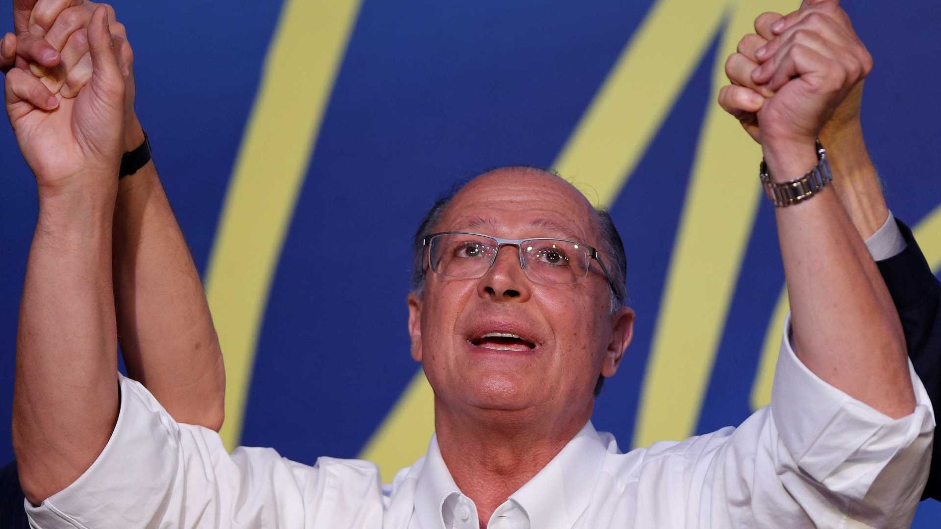 Alckmin e Bolsonaro empatam em cenário sem Lula, diz Ibope Adriano Machado/Reuters