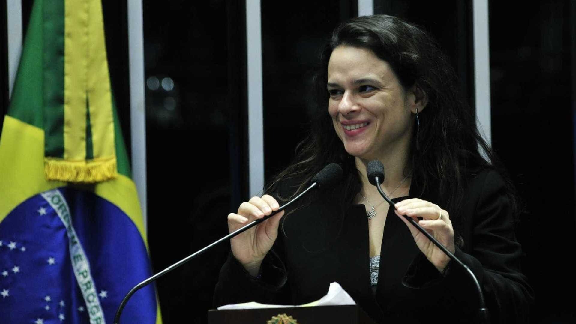 Janaína Paschoal recusa convite para ser vice na chapa de Bolsonaro Reprodução / Agência Senado