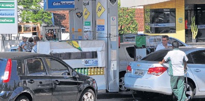 Aumento semanal nos preços dos combustíveis é comum com mudanças na Petrobras - Foto: Paulo Ribas / Correio do Estado