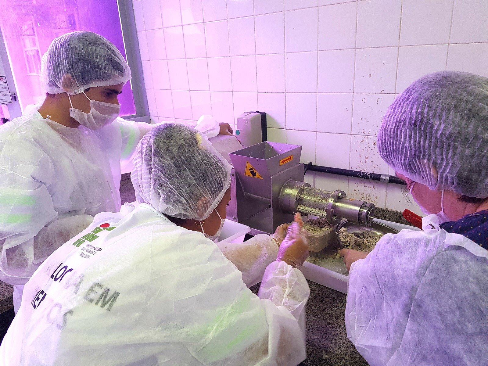 Projeto que investigou alimentos processados de pescado chega à conclusão no Pantanal