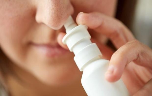 Anvisa suspende venda e uso de lotes de descongestionante nasal Reprodução/Internet