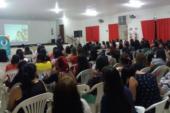 Lei Maria da Penha: Sesi leva ações de combate à violência a trabalhadores da indústria Lei Maria da Penha: Sesi leva ações de combate à violência a trabalhadores da indústria