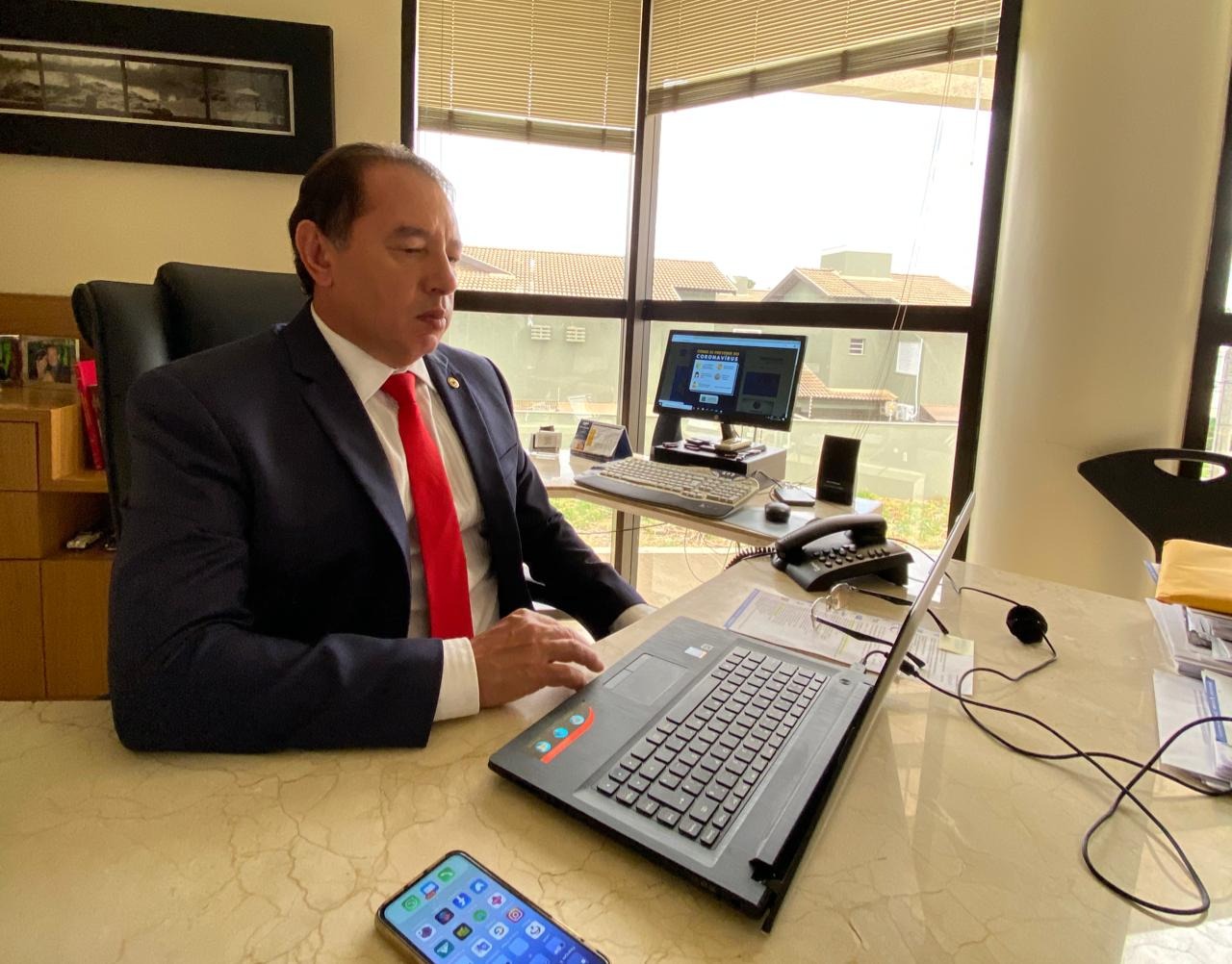 Lider do Governo diz que Estado de Calamidade é saída para prefeitos cumprirem a LRF Divulgação