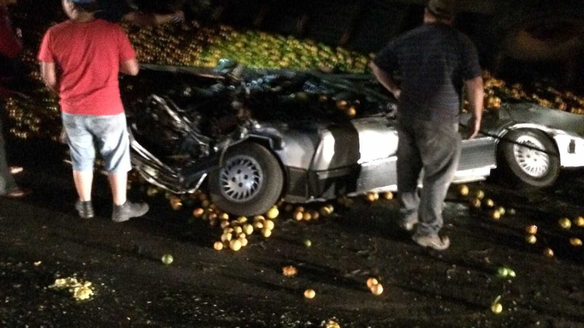 Família de cantora morre após ter carro esmagado por carga de laranja (Arquivo Pessoal)