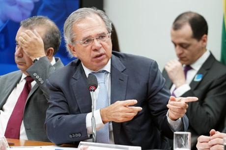 Guedes critica parecer e diz que nova reforma será necessária Guedes criticou parecer apresentado por relator
Pablo Valadares/Câmara dos Deputados