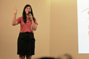 Evangélica demitida por usar saia pretende denunciar caso à Justiça Para a vendedora Luciene Feitosa, 28 anos, a restrição quanto ao sábado a ajudou a conseguir trabalho.