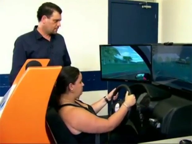 Novas regras do Contran devem deixar CNH mais cara em até 90 dias Uma das mudanças é ampliação para seis horas no simulador.