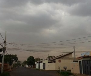 Céu nublado e vento com poeira em Campo Grande - Ivanildo Gonçalves/Divulgação/Cemtec