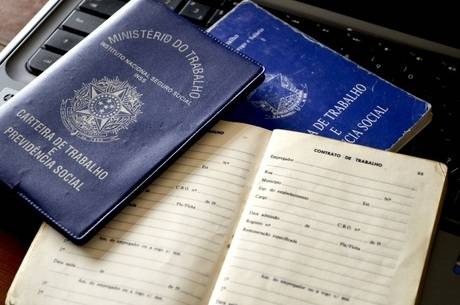 Demissão negociada avança após a reforma trabalhista Reforma trabalhista permite novos tipos de negociação. Estadão/Itaci Batista