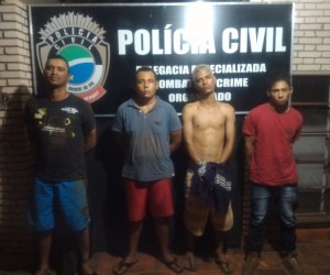 Os quatro suspeitos foram presos em flagrante - Divulgação/Deco