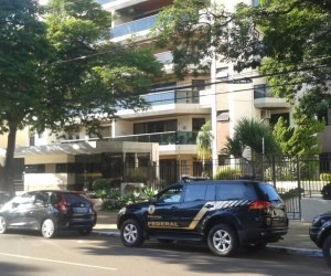 Polícia Federal cumpriu ordem judicial em edifício na Avenida Afonso Pena - Álvaro Rezende / Correio do Estado
