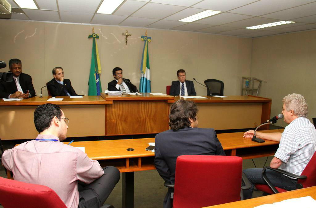 A comissão apura possíveis irregularidades nos preços praticados na comercialização de combustíveis (Foto/Wagner Guimarães)