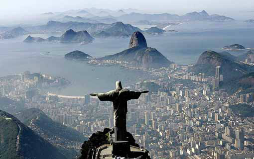 Municípios com grandes estátuas impressionam e atraem turistas Municípios com grandes estátuas impressionam e atraem turistas