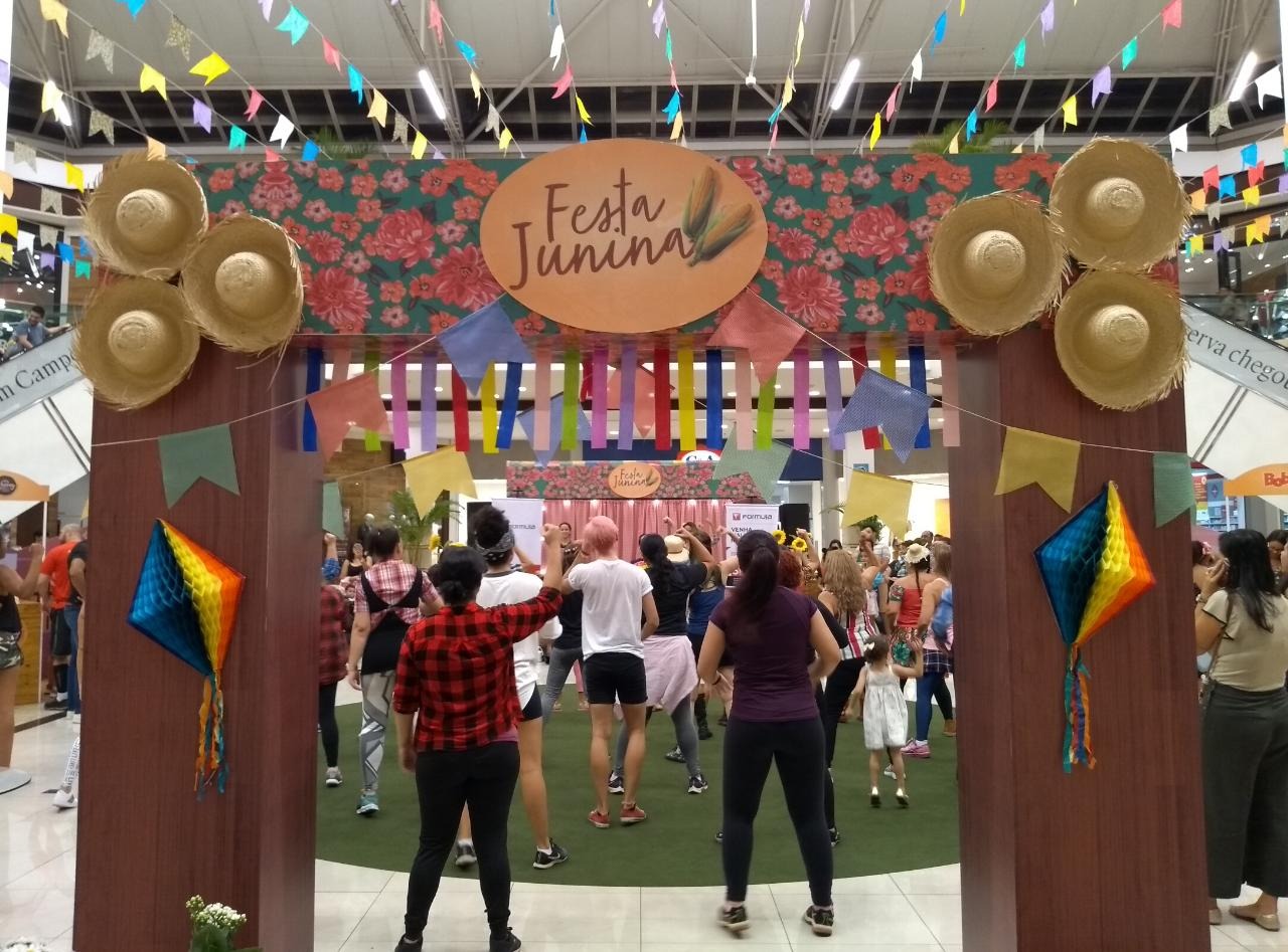 Fim de semana tem quadrilha e solidariedade em festa junina de Shopping Fim de semana tem quadrilha e solidariedade em festa junina de Shopping