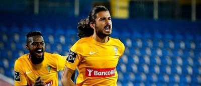 Grande clube europeu quer contratar Mattheus, filho de Bebeto e Ex-Fla © Divulgação / Benfica