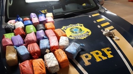 PRF apreende haxixe embalado em bexigas na BR-060 Divulgação/PRF