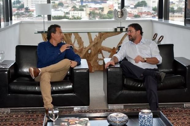 Longen alinha com Marquinhos Trad parceria do Sesi com a “Cidade do Natal” Longen alinha com Marquinhos Trad parceria do Sesi com a “Cidade do Natal”