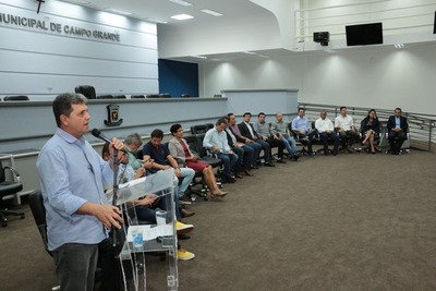 Liberação de mais de R$ 2 milhões em emendas para saúde e assistência social é assinada