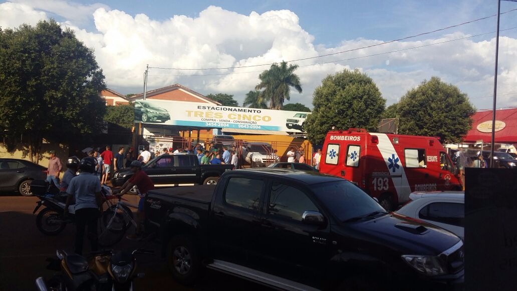 Garagem onde foi executado o policial civil. (Redes sociais)