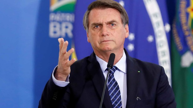 Bolsonaro veta PL que exigia psicologia e assistência social em escolas Bolsonaro veta PL que exigia psicologia e assistência social em escolas